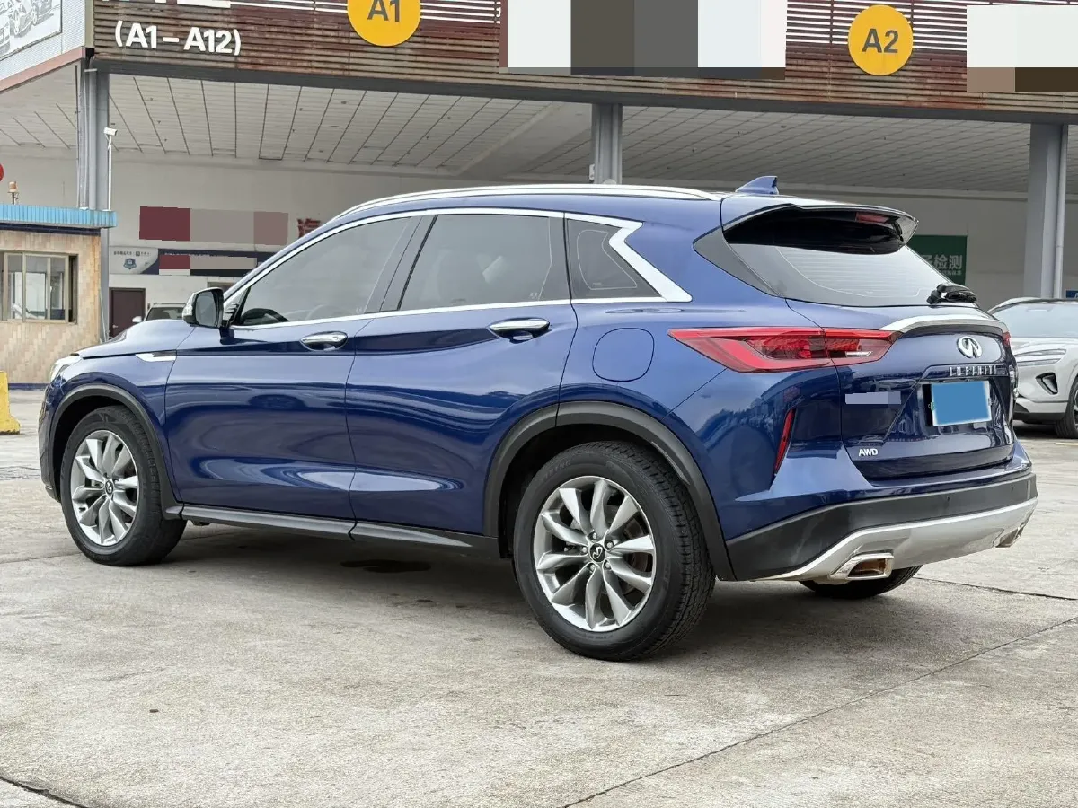2020 Infiniti QX50 2.0T 272HP L4 CVT,autocango,china used car exporter,china ev exporter,chinese used car exporter,chinese used ev exporter