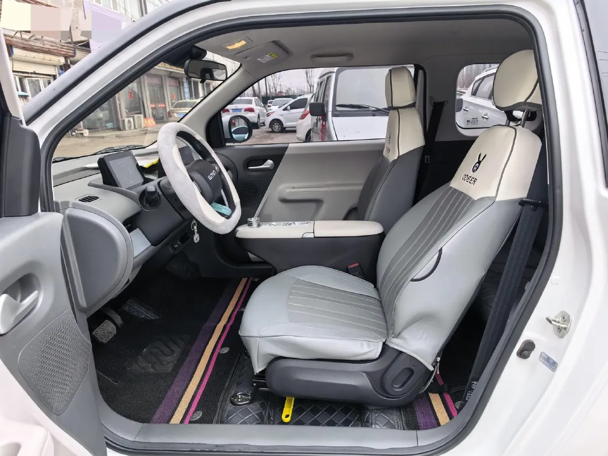 2025 LingBox BOX BEV 19.2KWH,autocango,china used car exporter,china ev exporter,chinese used car exporter,chinese used ev exporter