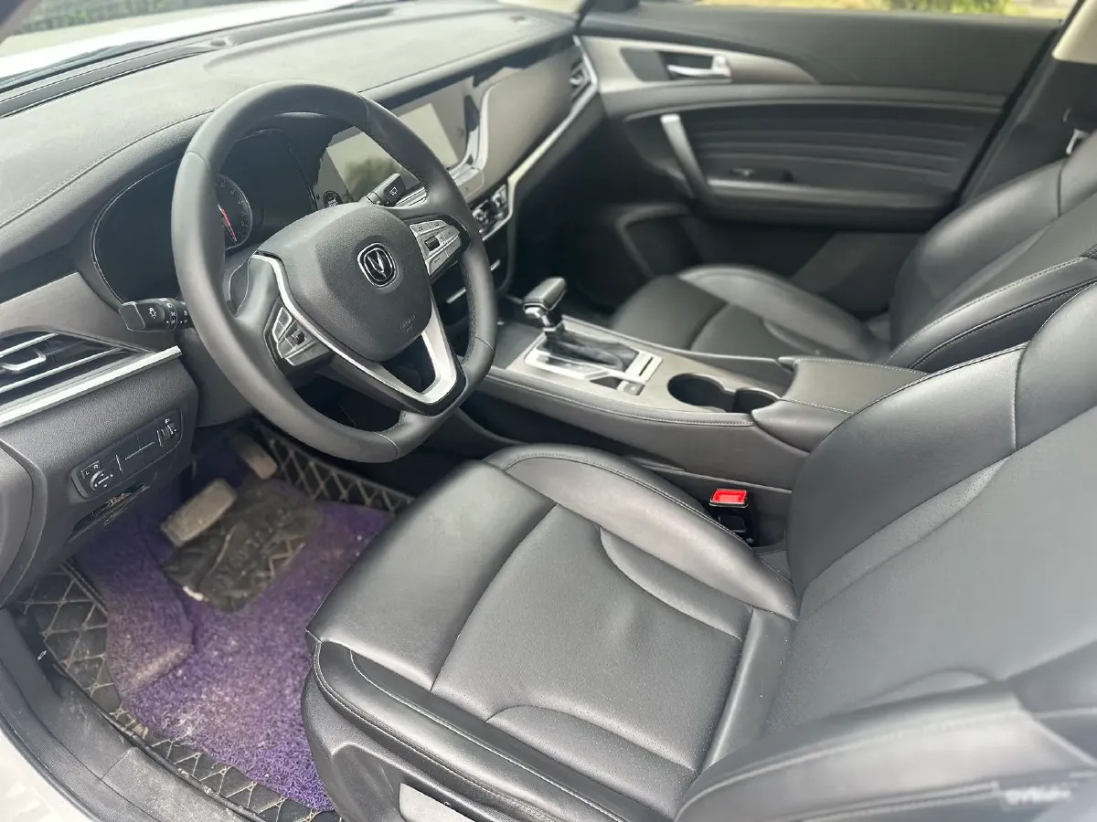 2021 ChangAn CS35 Plus 1.6L 128HP L4 CVT,autocango,china used car exporter,china ev exporter,chinese used car exporter,chinese used ev exporter