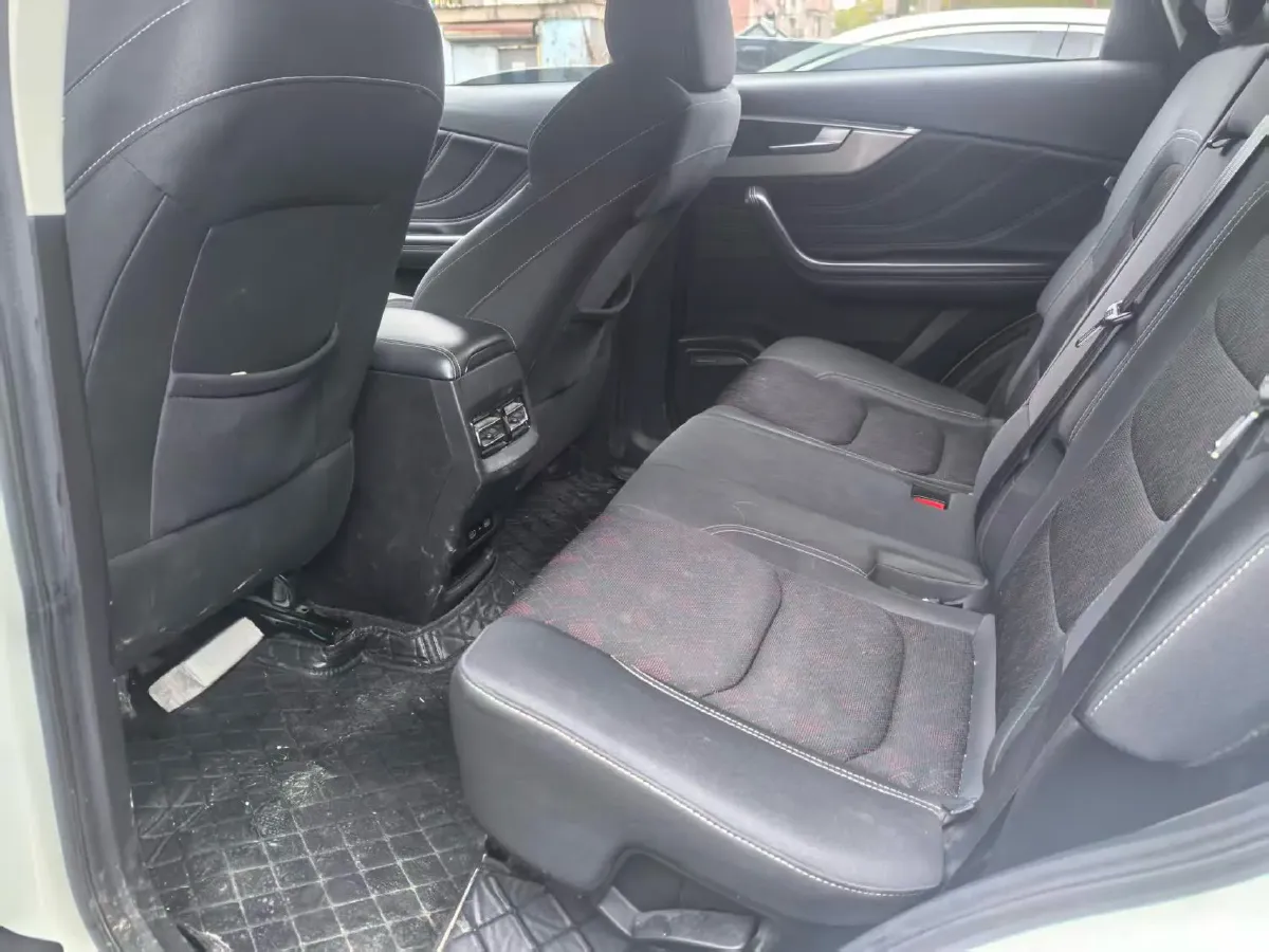 2019 Skoda Kodiak 2.0T 186HP L4 7DCT,autocango,china used car exporter,china ev exporter,chinese used car exporter,chinese used ev exporter