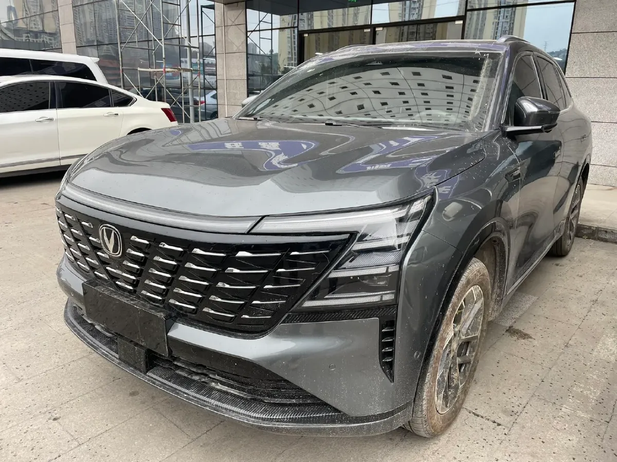 2025 ChangAn CS75 Plus 1.5T 192HP L4 8AT,autocango,china used car exporter,china ev exporter,chinese used car exporter,chinese used ev exporter