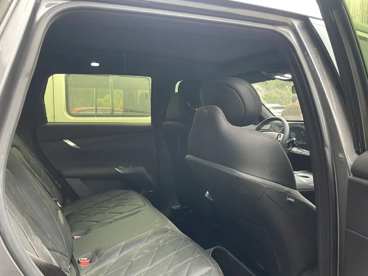 2025 ChangAn CS75 Plus 1.5T 192HP L4 8AT,autocango,china used car exporter,china ev exporter,chinese used car exporter,chinese used ev exporter