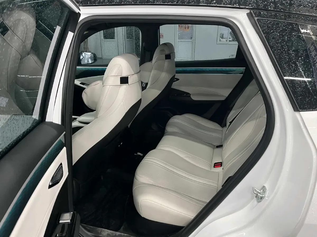2023 Geely Galaxy L7 1.5T 163HP L4 3DHT PHEV 18.7KWH,autocango,china used car exporter,china ev exporter,chinese used car exporter,chinese used ev exporter
