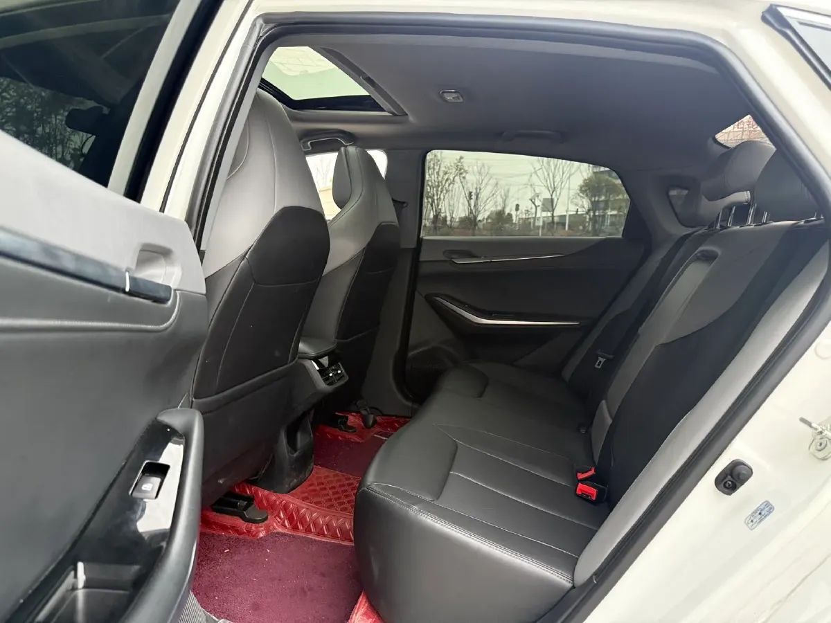 2023 ChangAn Raeton Plus 1.5T 188HP L4 7DCT,autocango,china used car exporter,china ev exporter,chinese used car exporter,chinese used ev exporter