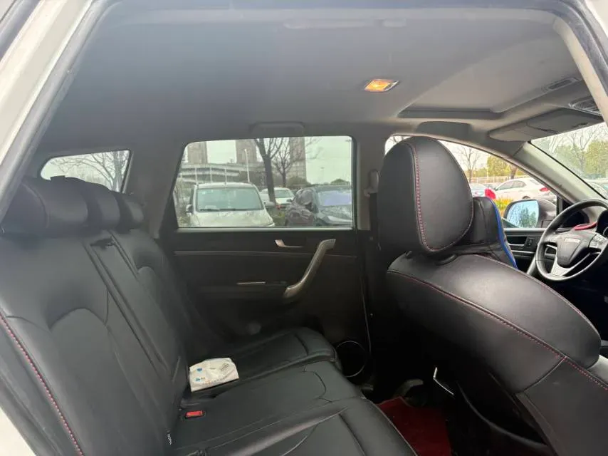 2017 Haval M6 1.5T 150HP L4 6AT,autocango,china used car exporter,china ev exporter,chinese used car exporter,chinese used ev exporter