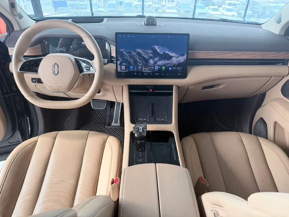 2024 Ford Transit 2.0T 143HP L4 9AT,autocango,china used car exporter,china ev exporter,chinese used car exporter,chinese used ev exporter