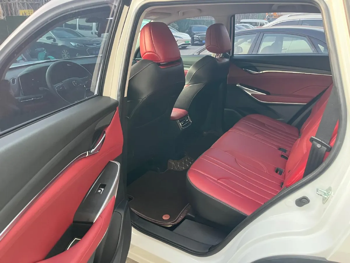 2020 ChangAn CS75 Plus 1.5T 178HP L4 6AT,autocango,china used car exporter,china ev exporter,chinese used car exporter,chinese used ev exporter