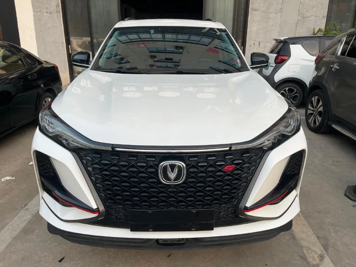 2020 ChangAn CS75 Plus 1.5T 178HP L4 6AT,autocango,china used car exporter,china ev exporter,chinese used car exporter,chinese used ev exporter