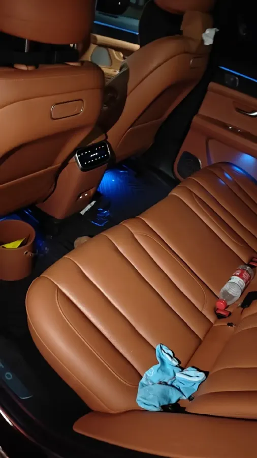 2024 AITO AITO M7 1.5T 152HP L4 REEV 42KWH,autocango,china used car exporter,china ev exporter,chinese used car exporter,chinese used ev exporter