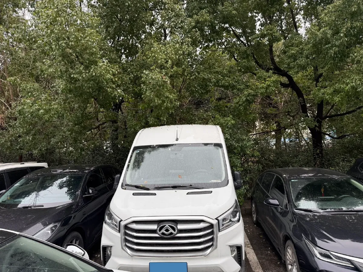 2022 MAXUS XinTu V90 2.0T 150HP L4 6MT,autocango,china used car exporter,china ev exporter,chinese used car exporter,chinese used ev exporter