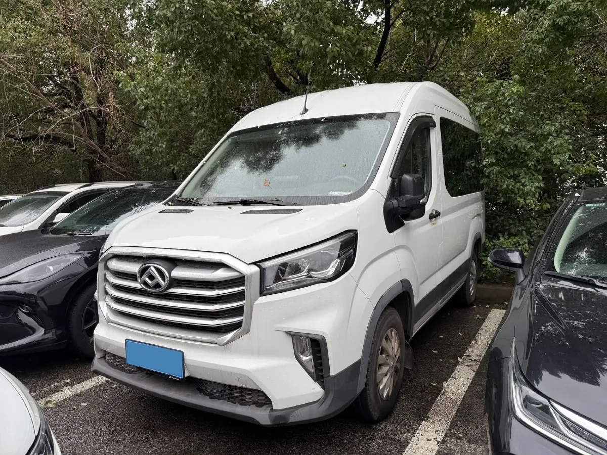 2022 MAXUS XinTu V90 2.0T 150HP L4 6MT,autocango,china used car exporter,china ev exporter,chinese used car exporter,chinese used ev exporter