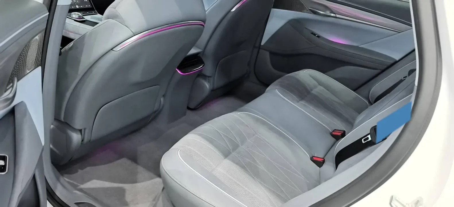 2023 Voyah ZhuiGuang BEV 82.11KWH,autocango,china used car exporter,china ev exporter,chinese used car exporter,chinese used ev exporter