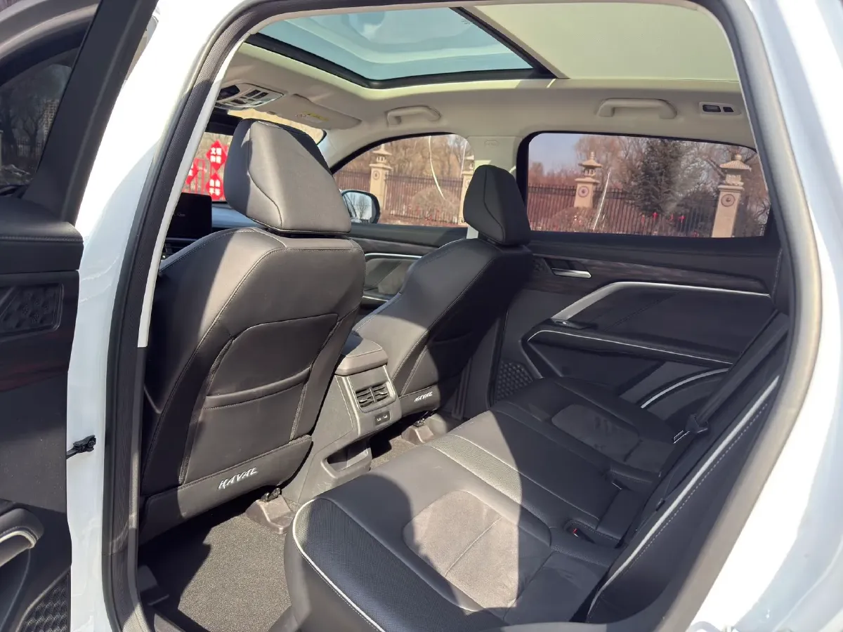 2023 Haval H6 1.5T 150HP L4 7DCT,autocango,china used car exporter,china ev exporter,chinese used car exporter,chinese used ev exporter