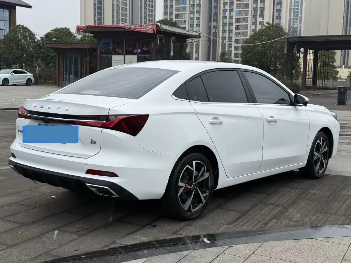 2023 Roewe i5 1.5L 129HP L4 CVT,autocango,china used car exporter,china ev exporter,chinese used car exporter,chinese used ev exporter