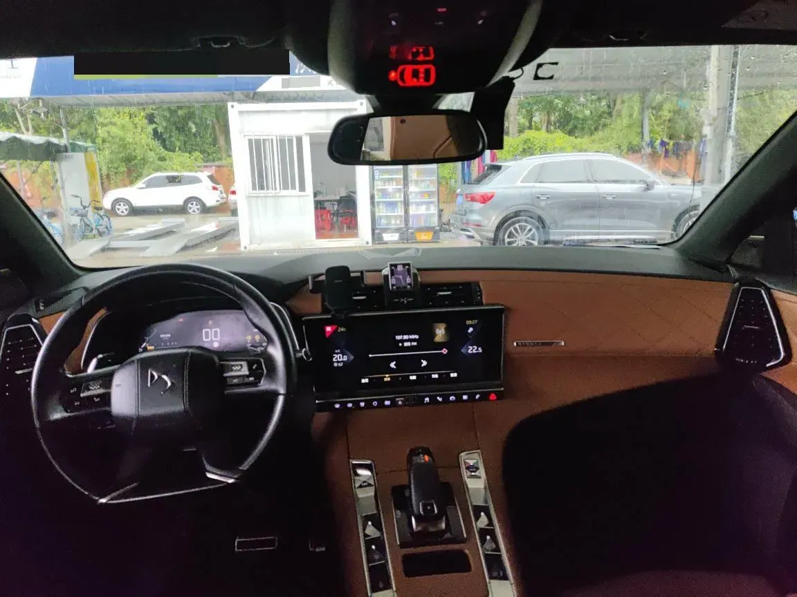 2018 DS 7 1.6T 220HP L4 8AT,autocango,china used car exporter,china ev exporter,chinese used car exporter,chinese used ev exporter