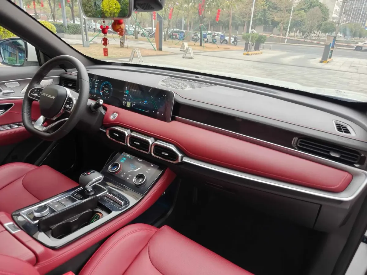 2021 Jetour X70 Plus 1.6T 197HP L4 7DCT,autocango,china used car exporter,china ev exporter,chinese used car exporter,chinese used ev exporter