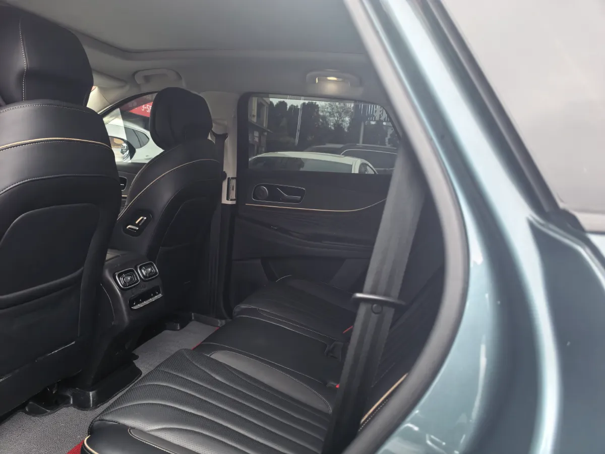 2023 Chery Tiggo 9 2.0T 261HP L4 7DCT,autocango,china used car exporter,china ev exporter,chinese used car exporter,chinese used ev exporter