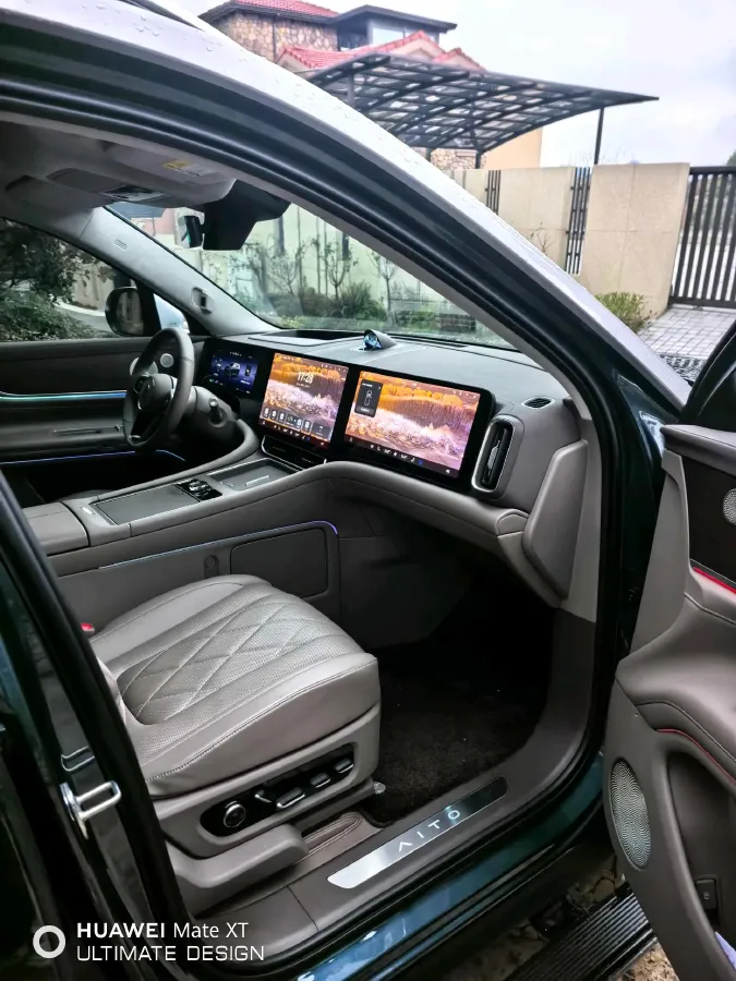 2024 AITO AITO M9 1.5T 152HP L4 REEV 42KWH,autocango,china used car exporter,china ev exporter,chinese used car exporter,chinese used ev exporter