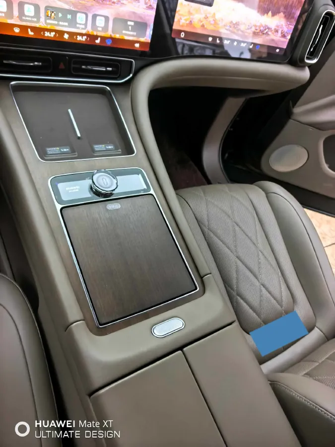 2024 AITO AITO M9 1.5T 152HP L4 REEV 42KWH,autocango,china used car exporter,china ev exporter,chinese used car exporter,chinese used ev exporter