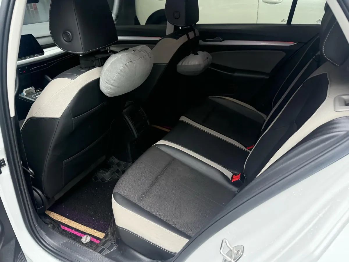 2021 Volkswagen Golf 1.4T 150HP L4 7DCT,autocango,china used car exporter,china ev exporter,chinese used car exporter,chinese used ev exporter