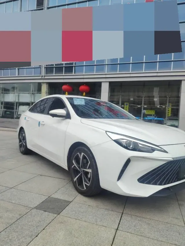 2023 Roewe i5 1.5L 129HP L4 CVT,autocango,china used car exporter,china ev exporter,chinese used car exporter,chinese used ev exporter