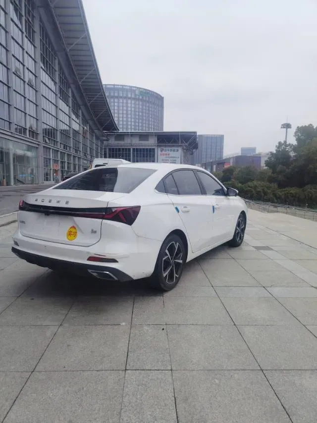 2023 Roewe i5 1.5L 129HP L4 CVT,autocango,china used car exporter,china ev exporter,chinese used car exporter,chinese used ev exporter
