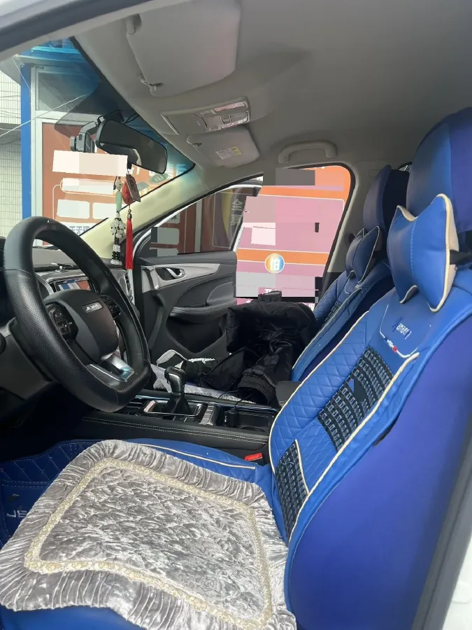 2019 Jetour X90 1.5T 147HP L4 6MT,autocango,china used car exporter,china ev exporter,chinese used car exporter,chinese used ev exporter