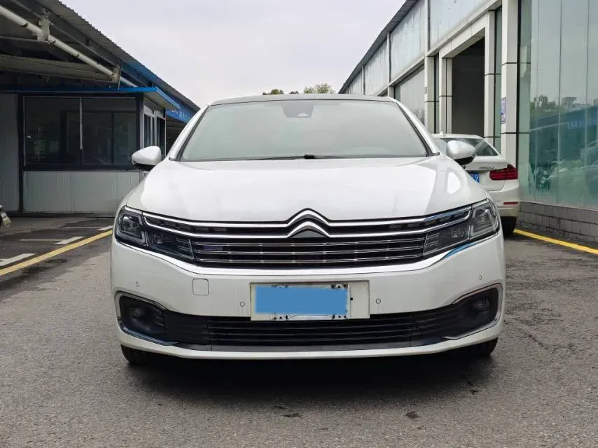 2017 Citroen C6 1.8T 204HP L4 6AT,autocango,china used car exporter,china ev exporter,chinese used car exporter,chinese used ev exporter