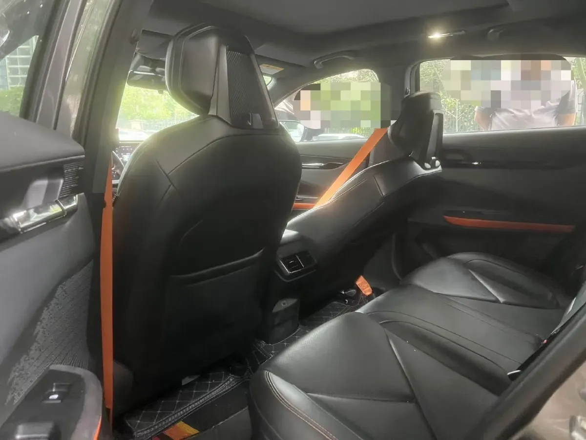 2022 ChangAn UNI-V 1.5T 188HP L4 7DCT,autocango,china used car exporter,china ev exporter,chinese used car exporter,chinese used ev exporter