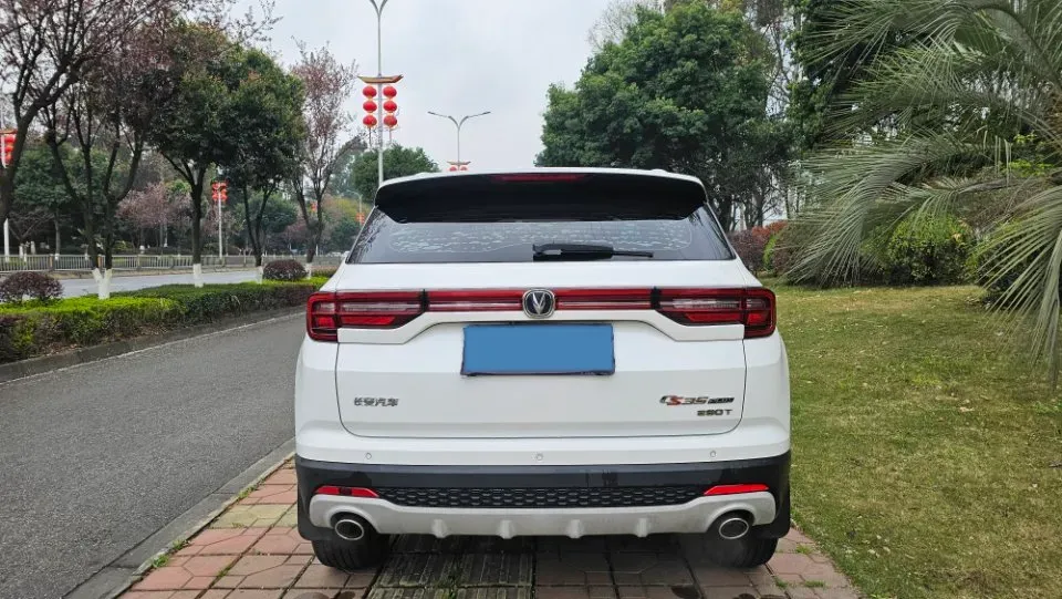 2019 ChangAn CS35 Plus 1.4T 158HP L4 7DCT,autocango,china used car exporter,china ev exporter,chinese used car exporter,chinese used ev exporter