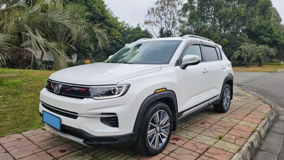 2019 ChangAn CS35 Plus 1.4T 158HP L4 7DCT,autocango,china used car exporter,china ev exporter,chinese used car exporter,chinese used ev exporter