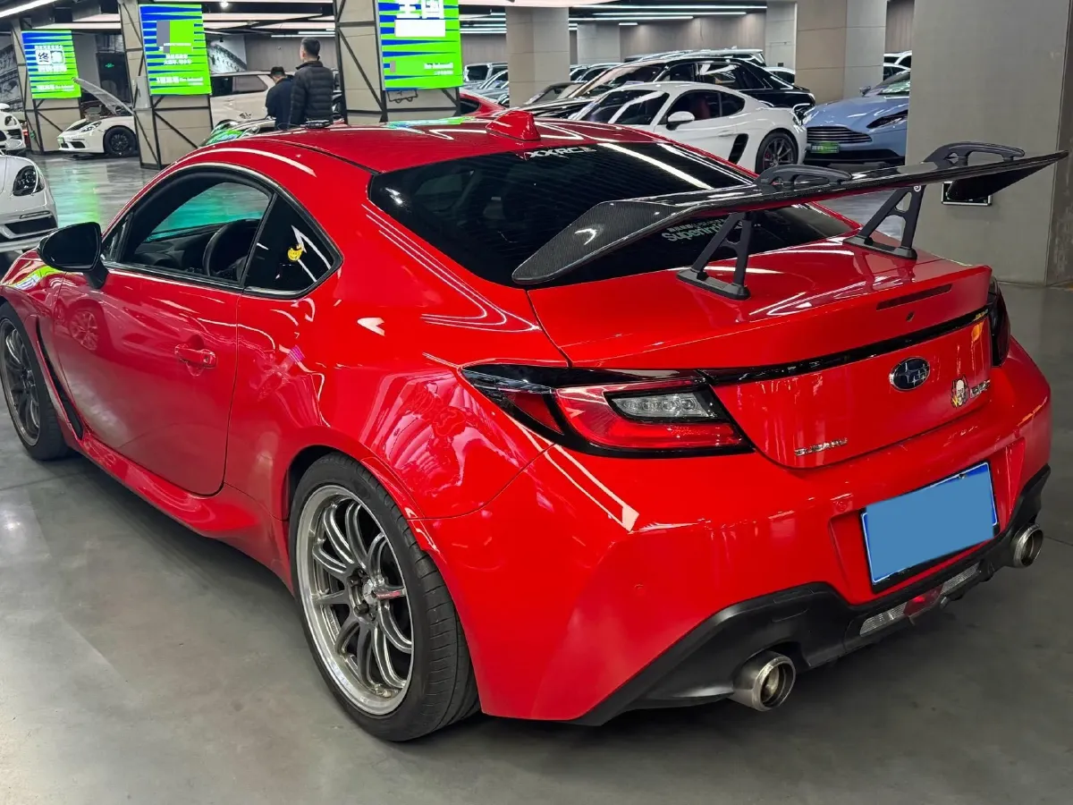 2022 Subaru BRZ 2.4L 234HP H4 6MT,autocango,china used car exporter,china ev exporter,chinese used car exporter,chinese used ev exporter