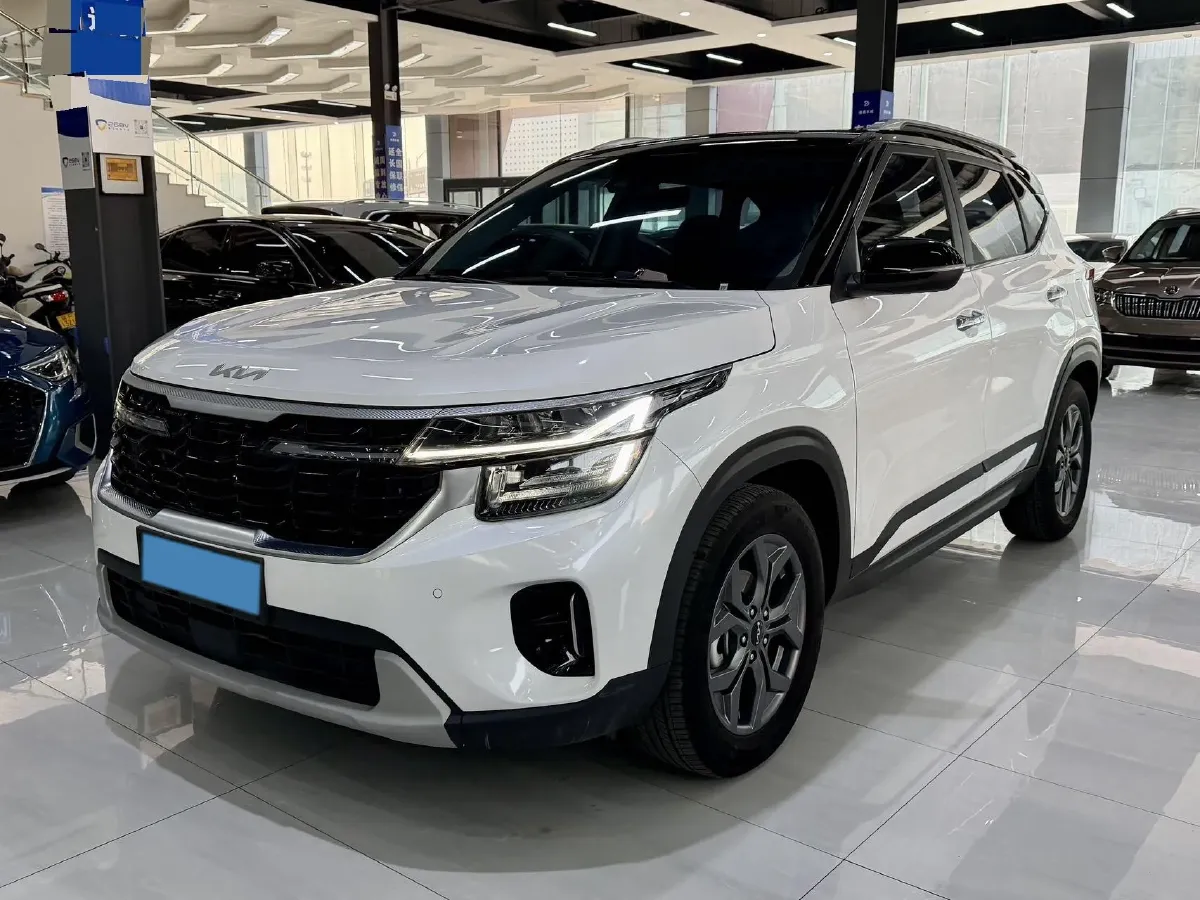 2023 Kia Seltos 1.5L 115HP L4 CVT,autocango,china used car exporter,china ev exporter,chinese used car exporter,chinese used ev exporter