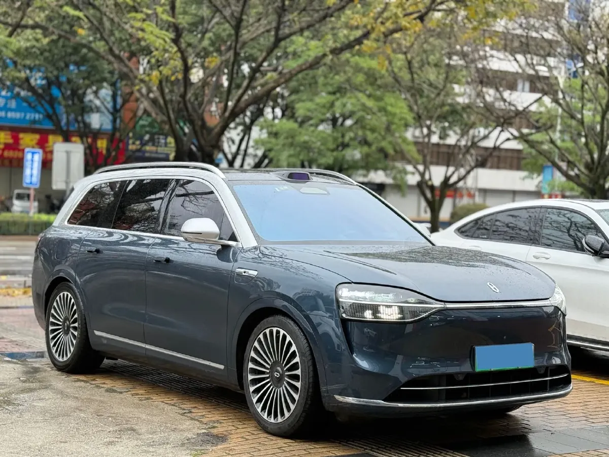 2024 AITO AITO M9 1.5T 152HP L4 REEV 42KWH,autocango,china used car exporter,china ev exporter,chinese used car exporter,chinese used ev exporter