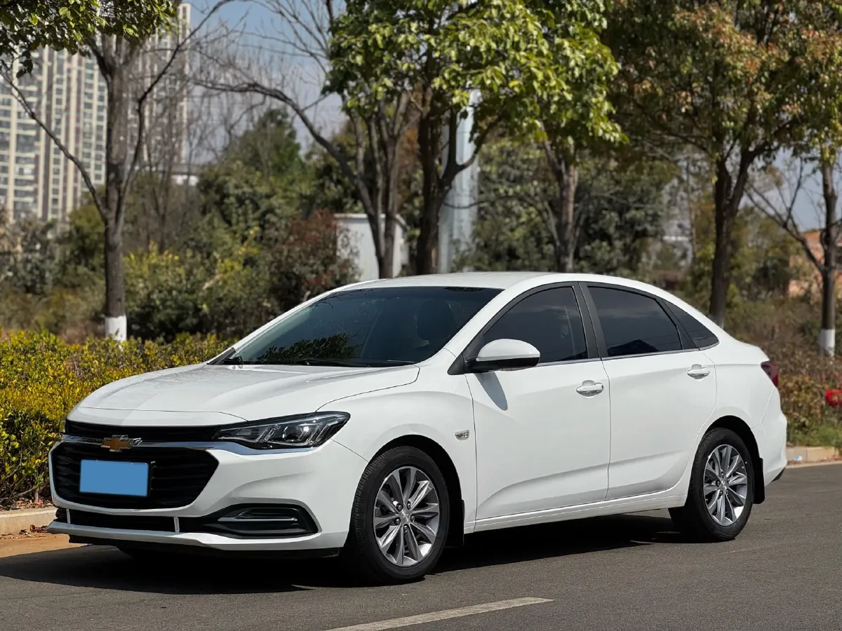 2022 Chevrolet Monza 1.5L 113HP L4 6AT,autocango,china used car exporter,china ev exporter,chinese used car exporter,chinese used ev exporter