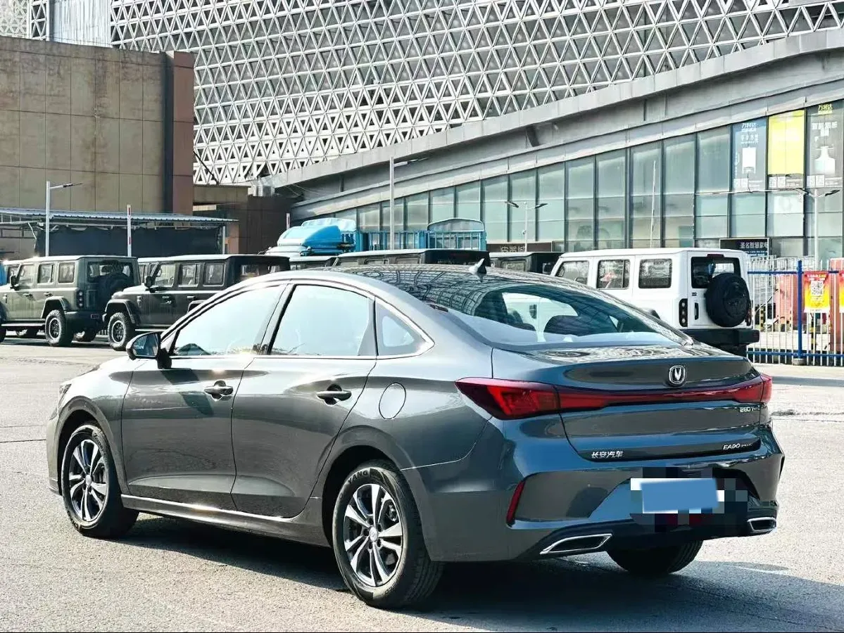 2024 ChangAn Eado 1.4T 160HP L4 7DCT,autocango,china used car exporter,china ev exporter,chinese used car exporter,chinese used ev exporter