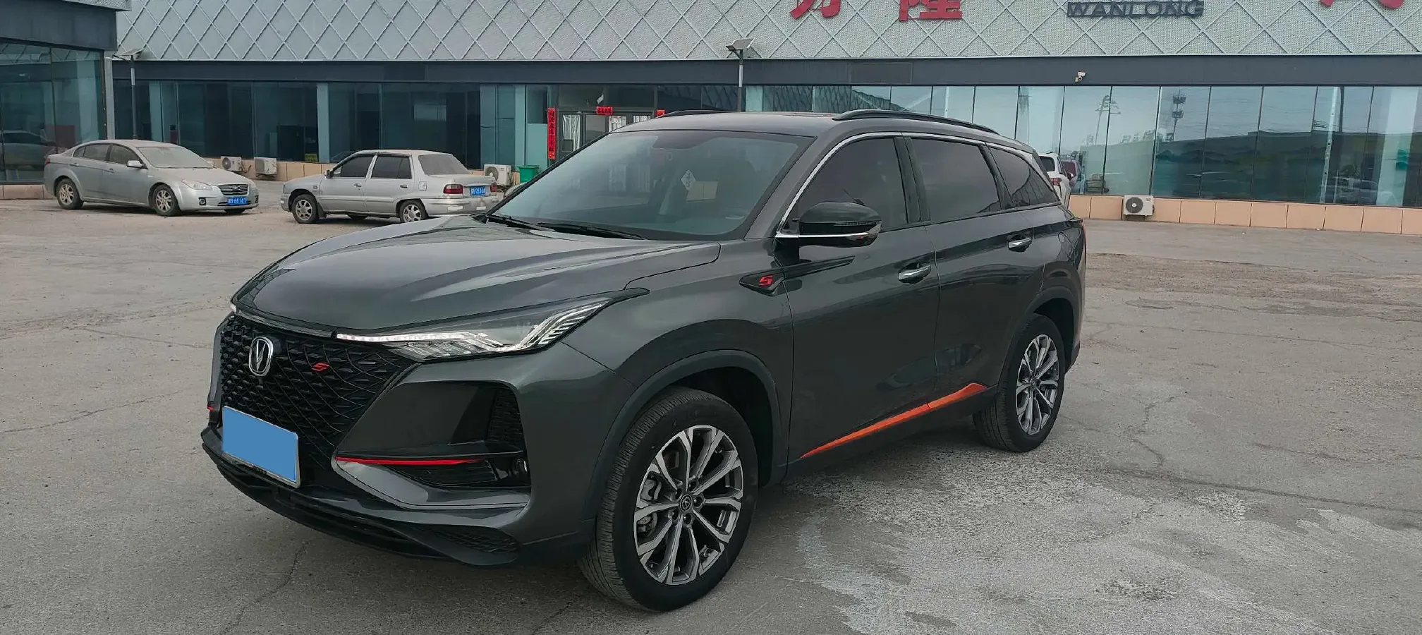 2020 ChangAn CS75 Plus 2.0T 233HP L4 8AT,autocango,china used car exporter,china ev exporter,chinese used car exporter,chinese used ev exporter