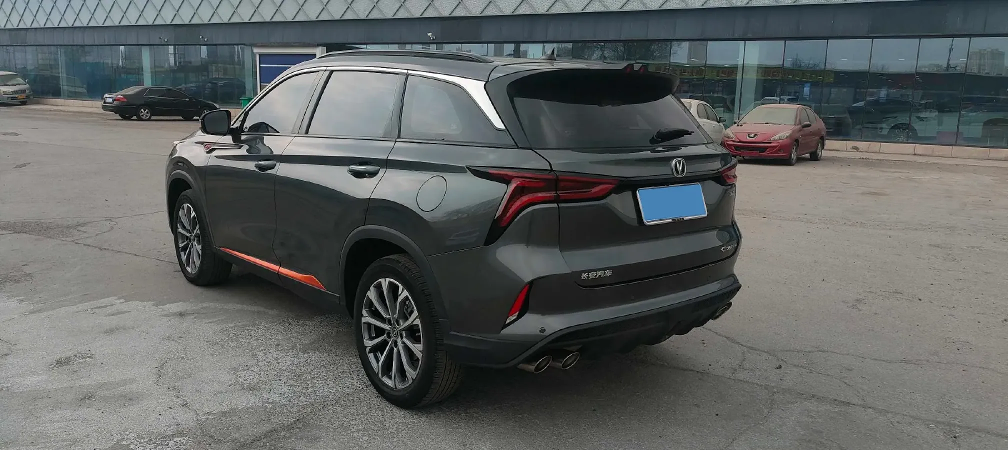 2020 ChangAn CS75 Plus 2.0T 233HP L4 8AT,autocango,china used car exporter,china ev exporter,chinese used car exporter,chinese used ev exporter