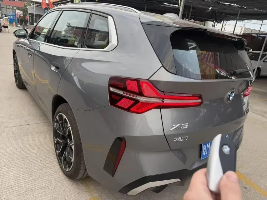 2025 BMW X3 2.0T 258HP L4 8AT,autocango,china used car exporter,china ev exporter,chinese used car exporter,chinese used ev exporter