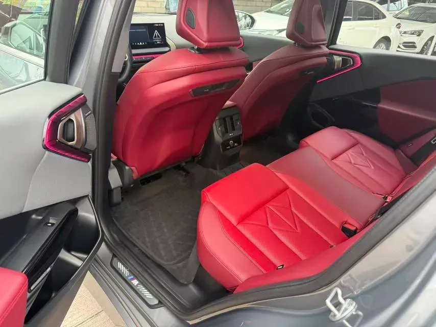 2025 BMW X3 2.0T 258HP L4 8AT,autocango,china used car exporter,china ev exporter,chinese used car exporter,chinese used ev exporter