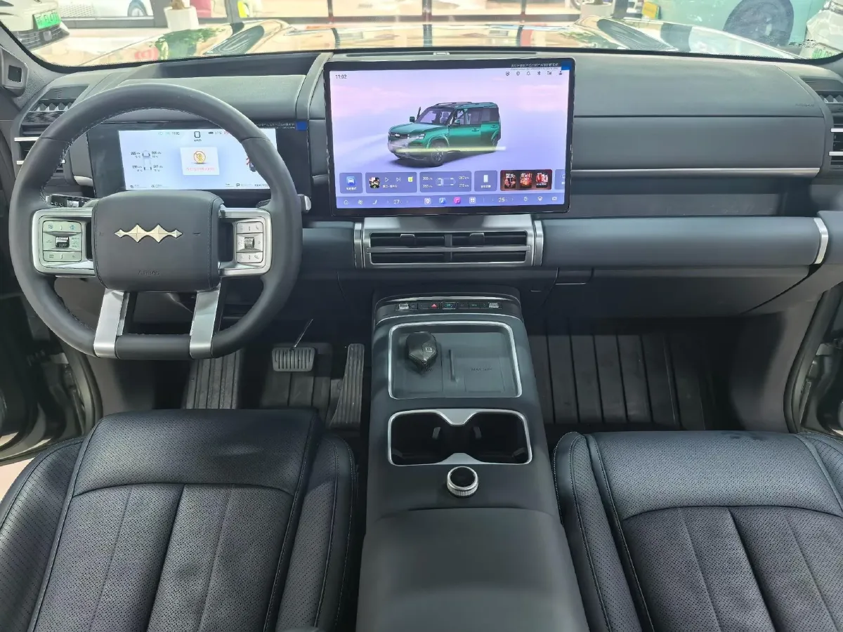 2025 FangChengBao Tai 7 1.5T 156HP L4 E-CVT PHEV,autocango,china used car exporter,china ev exporter,chinese used car exporter,chinese used ev exporter