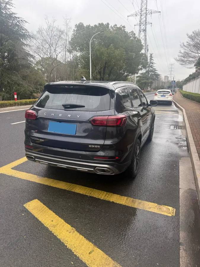 2021 Chery Tiggo 8 Plus 1.6T 197HP L4 7DCT,autocango,china used car exporter,china ev exporter,chinese used car exporter,chinese used ev exporter