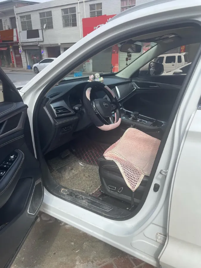 2019 ChangAn CS85 Coupe 1.5T 178HP L4 7DCT,autocango,china used car exporter,china ev exporter,chinese used car exporter,chinese used ev exporter