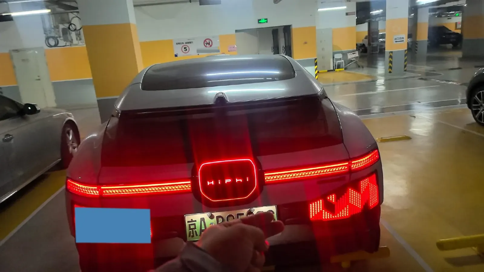 2023 HiPhi Z BEV 120KWH,autocango,china used car exporter,china ev exporter,chinese used car exporter,chinese used ev exporter