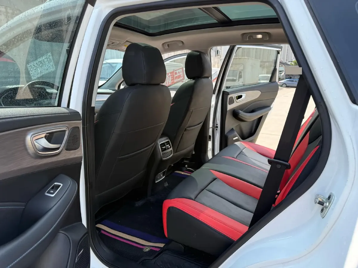 2020 Roewe RX5 1.5T 173HP L4 7DCT,autocango,china used car exporter,china ev exporter,chinese used car exporter,chinese used ev exporter