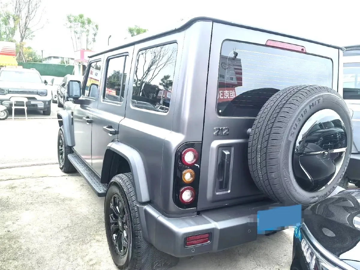 2024 212 212 T01 2.0T 252HP L4 8AT,autocango,china used car exporter,china ev exporter,chinese used car exporter,chinese used ev exporter