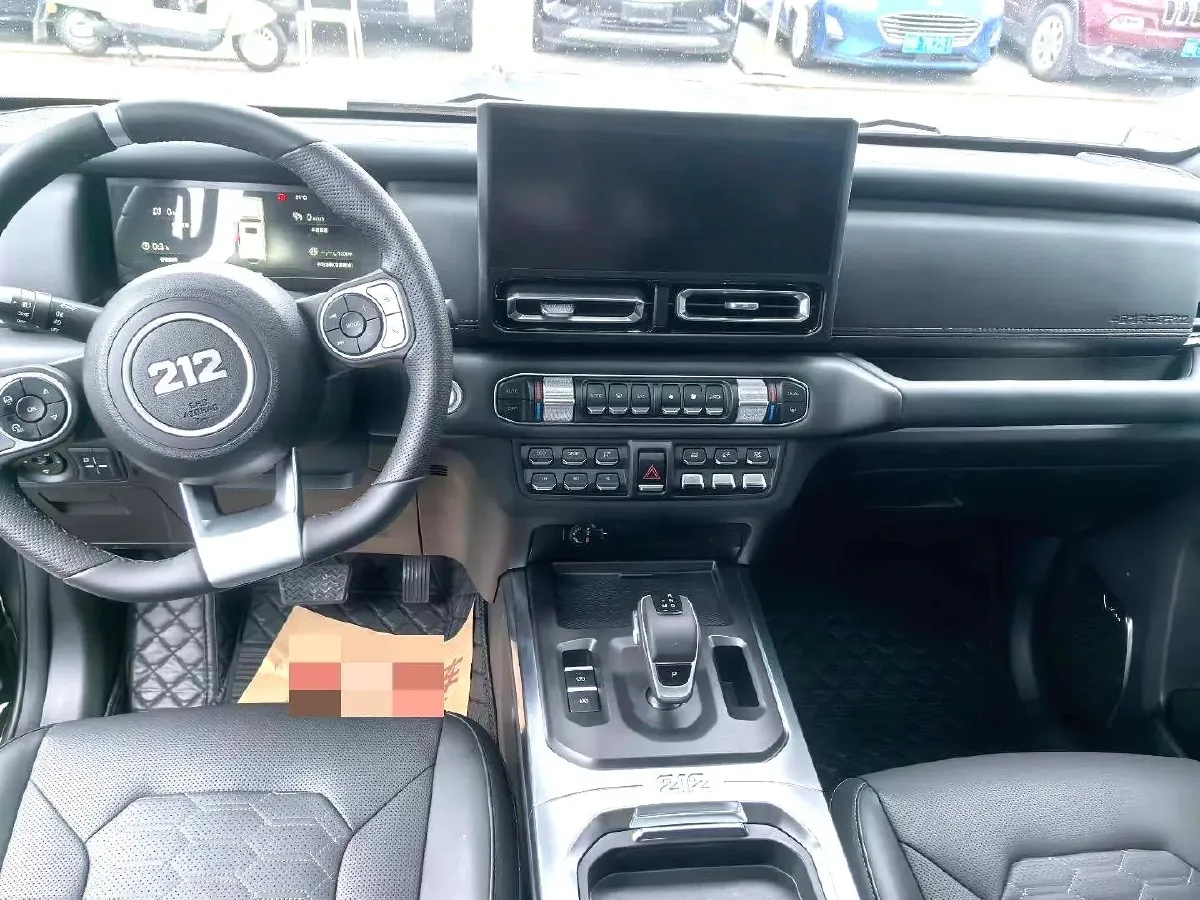 2024 212 212 T01 2.0T 252HP L4 8AT,autocango,china used car exporter,china ev exporter,chinese used car exporter,chinese used ev exporter