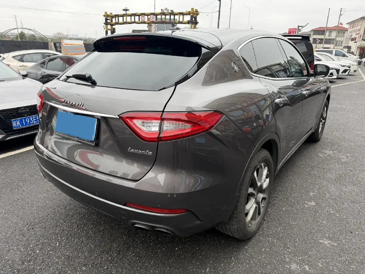 2017 Maserati Ghibli 3.0T 350HP V6 8AT,autocango,china used car exporter,china ev exporter,chinese used car exporter,chinese used ev exporter