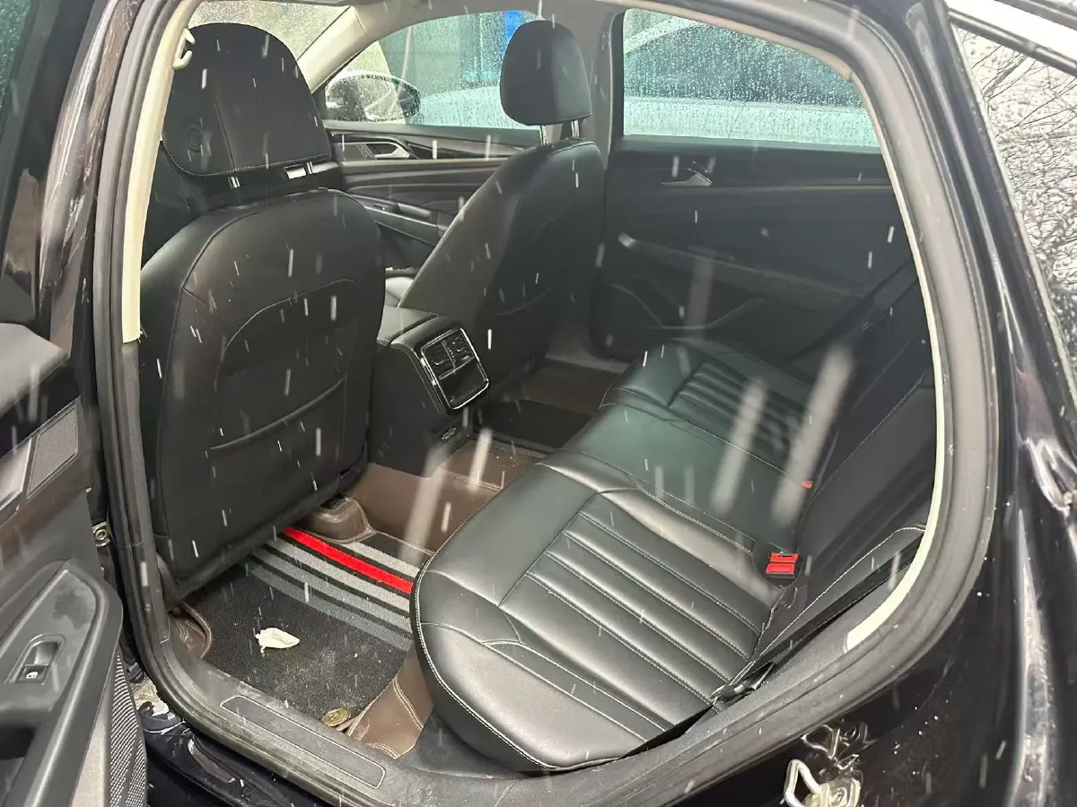 2019 Chevrolet Equinox 1.5T 180HP L4 6AT,autocango,china used car exporter,china ev exporter,chinese used car exporter,chinese used ev exporter