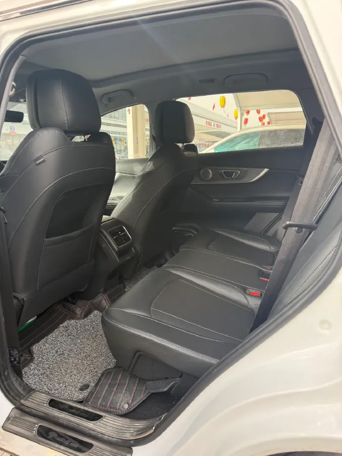 2022 Chery Tiggo 8 PRO 1.6T 197HP L4 7DCT,autocango,china used car exporter,china ev exporter,chinese used car exporter,chinese used ev exporter